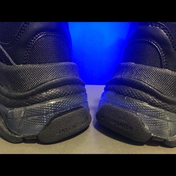 Triple S Clear Sole - Picture 3 of 8